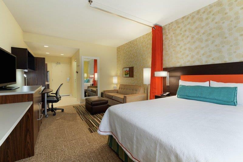 Home2 Suites By Hilton Indianapolis Airport Exterior foto